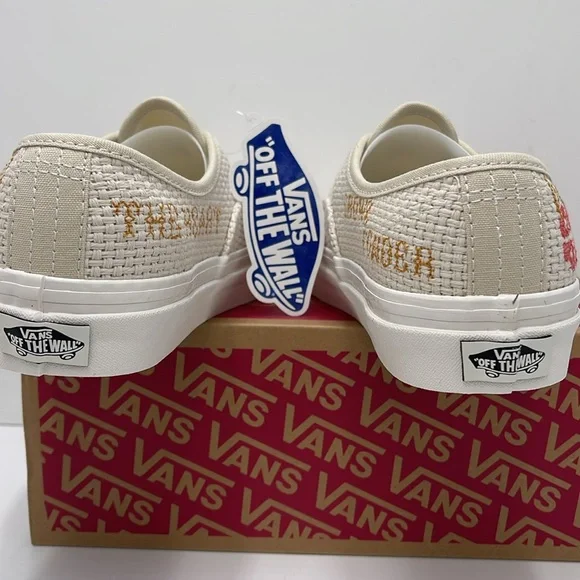 Vans WMNS Cream Floral Sneakers Authentic 44 D
Stitched Together Classic - Picture 13 of 16